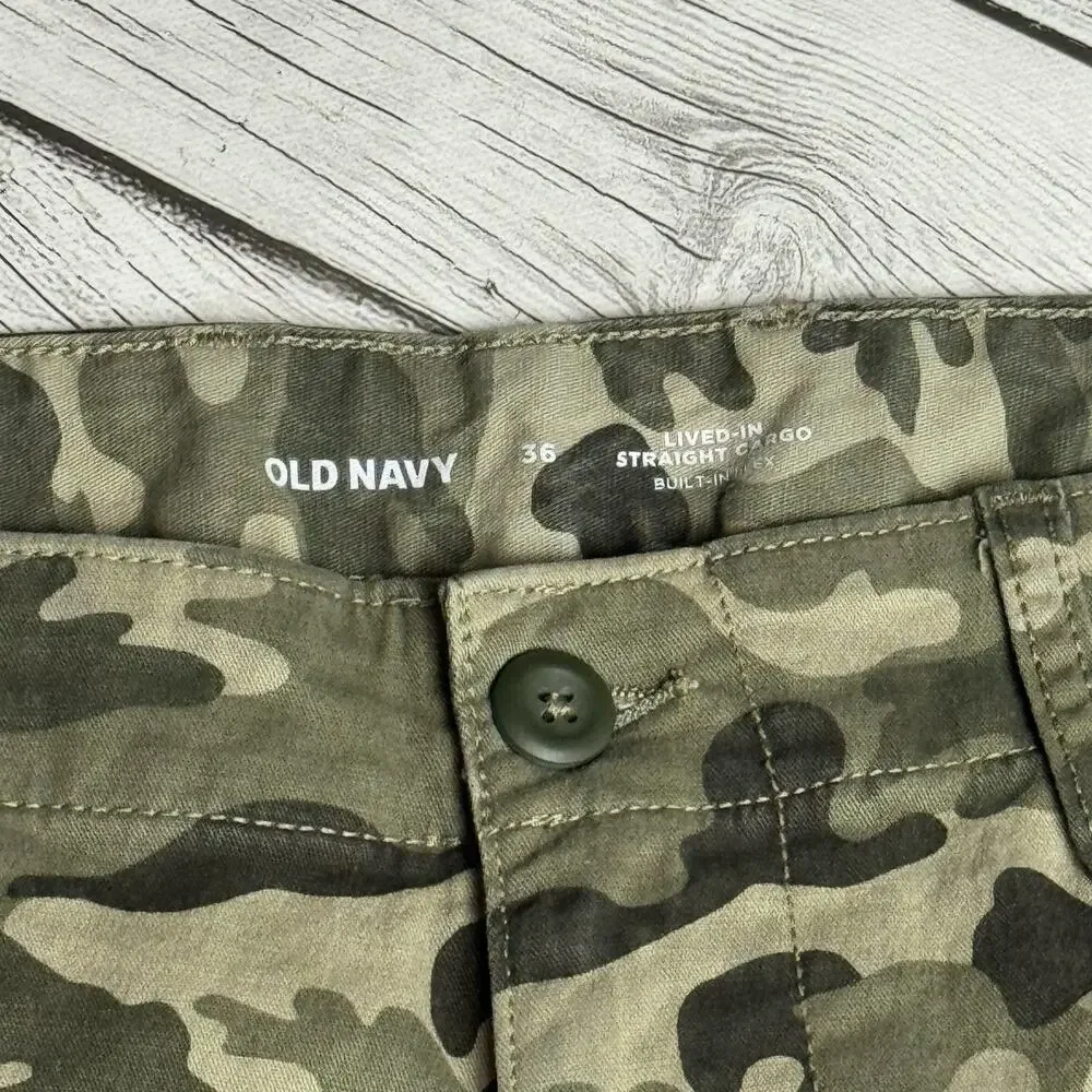 Men’s Old Navy Camo Cargo Shorts Size 36 - Picture 3 of 3
